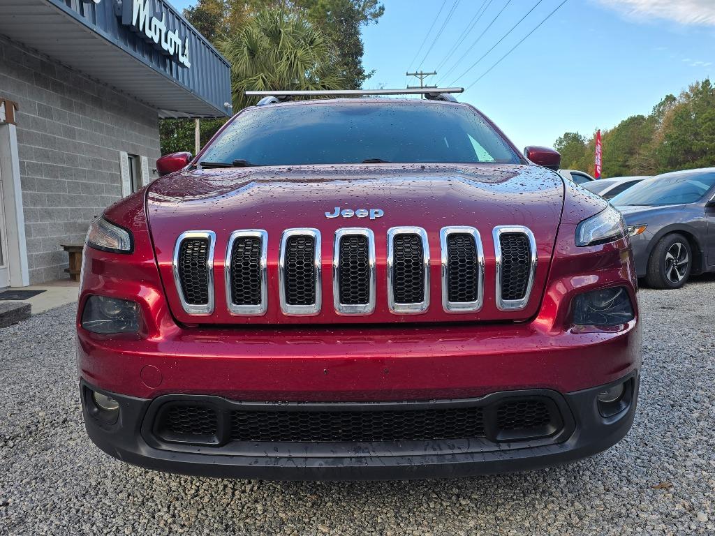 2014 Jeep Cherokee Latitude photo 2