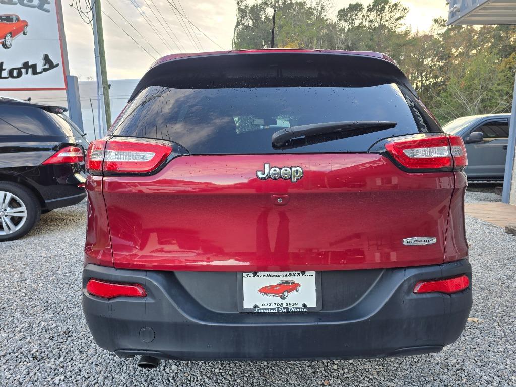 2014 Jeep Cherokee Latitude photo 6