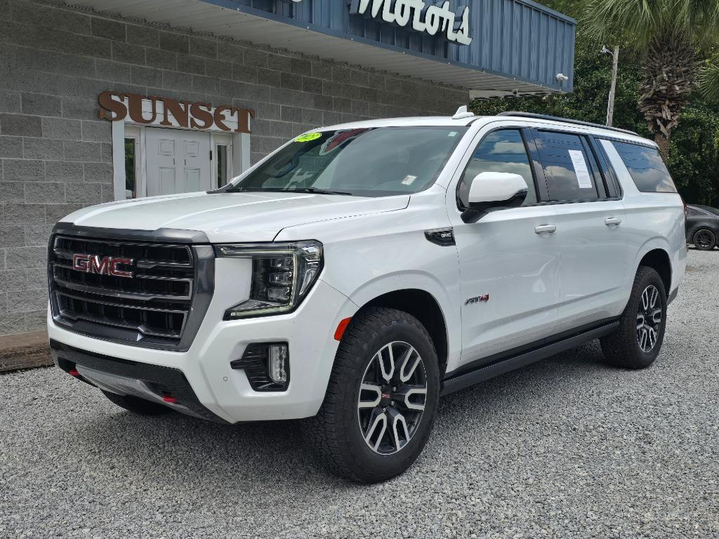 2023 GMC Yukon XL AT4's photo