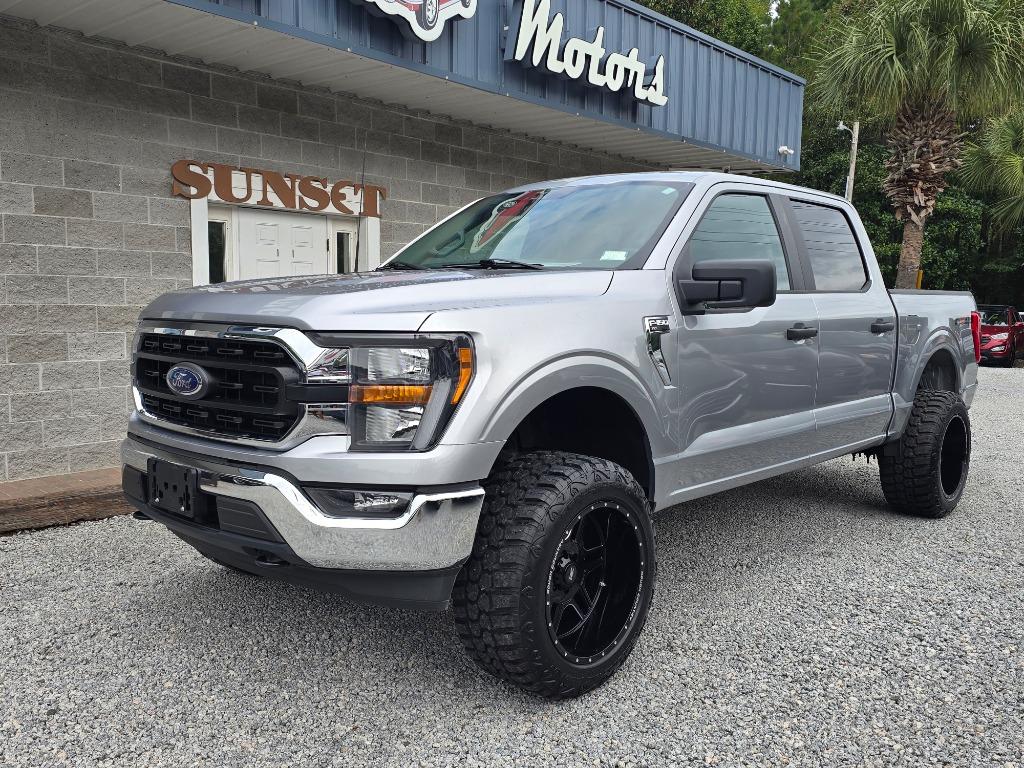 2023 Ford F-150 XL's photo