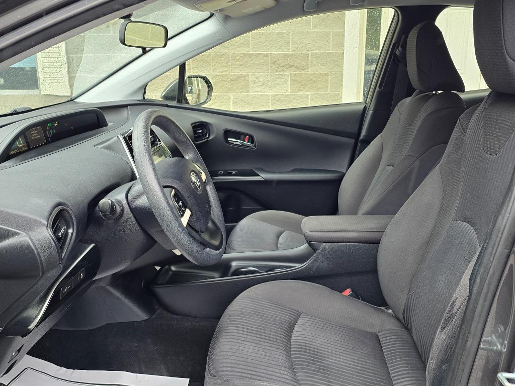 2016 Toyota Prius Two - Photo 13