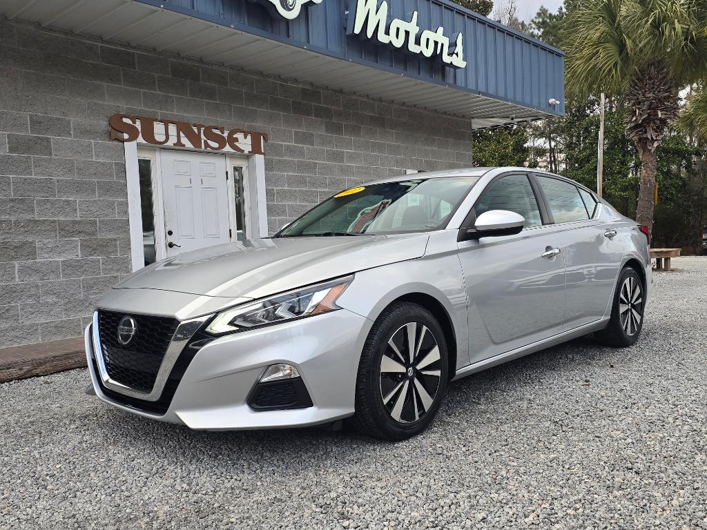 2022 Nissan Altima SV