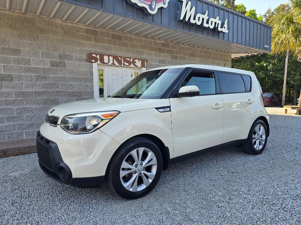 2015 Kia Soul +