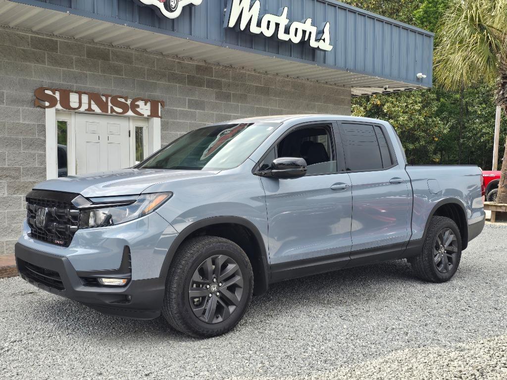 2025 Honda Ridgeline Sport AWD's photo