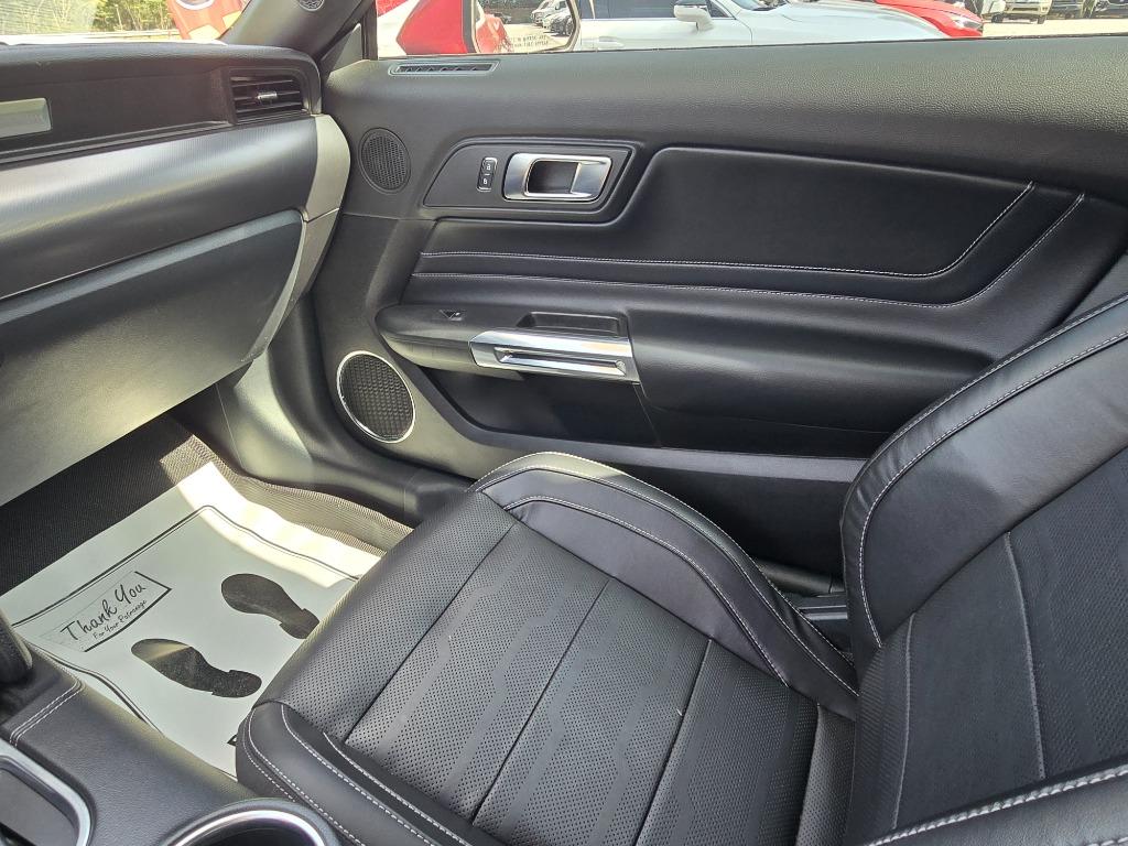 2021 Ford Mustang GT Premium - Photo 18