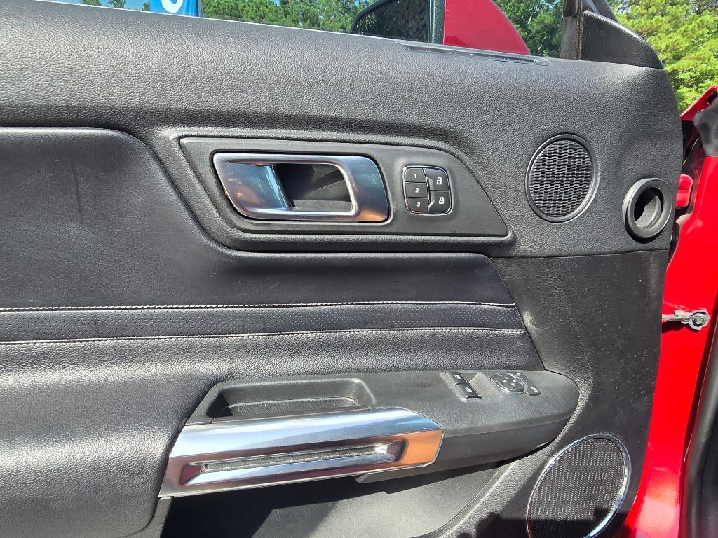 2021 Ford Mustang GT Premium - Photo 14