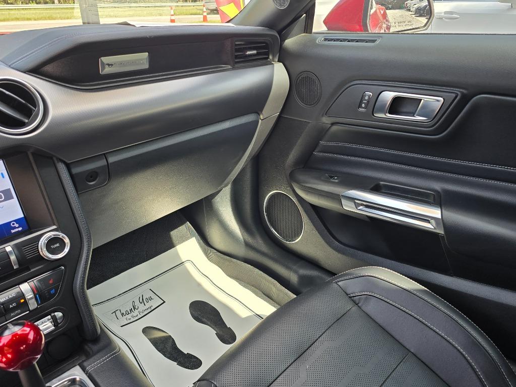 2021 Ford Mustang GT Premium - Photo 17
