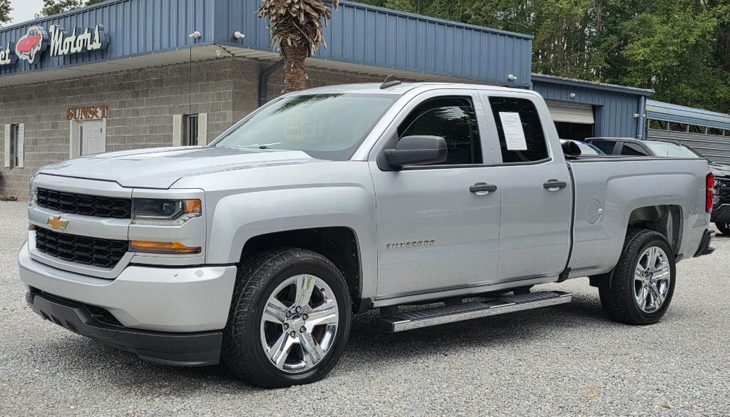2017 Chevrolet Silverado 1500 Custom